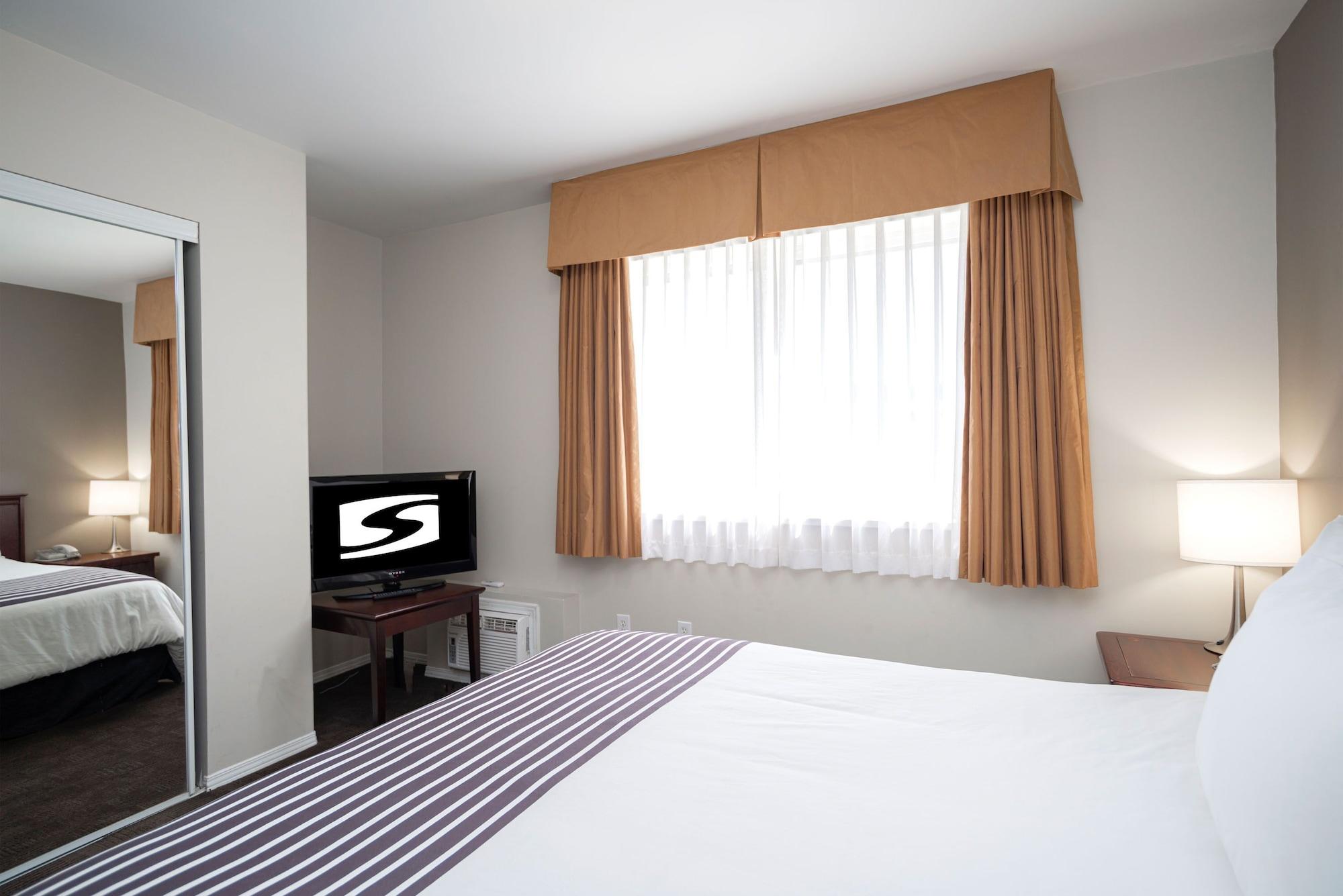 Sandman Hotel & Suites Williams Lake Exterior foto